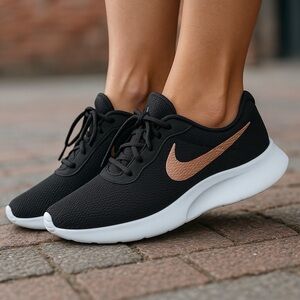 NIKE TANJUN Activewear SNEAKERS BROWN SIZE 11 Gorpcore Dark Goth Like New